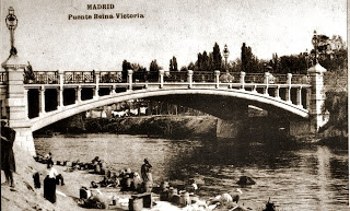 Lavanderas del Puente de la Reina Victoria